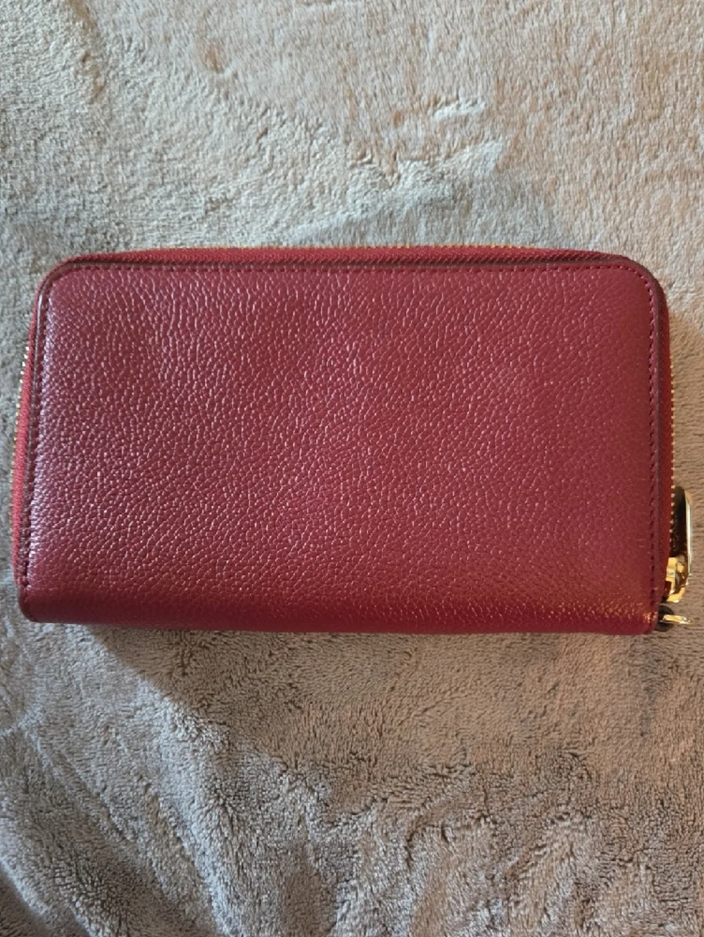 EUC Michael Kors Red Leather Zip Wallet with Gold Eyelet Accents